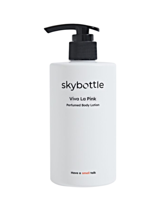 Compra online la loción corporal hidratante perfumada de Skybottle, la mejor fórmula coreana con karité, macadamia y aroma a pomelo y ámbar.