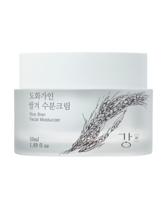 Crema de arroz con textura cremosa que nutre profundamente, dejando la piel más suave, flexible e intensamente hidratada.