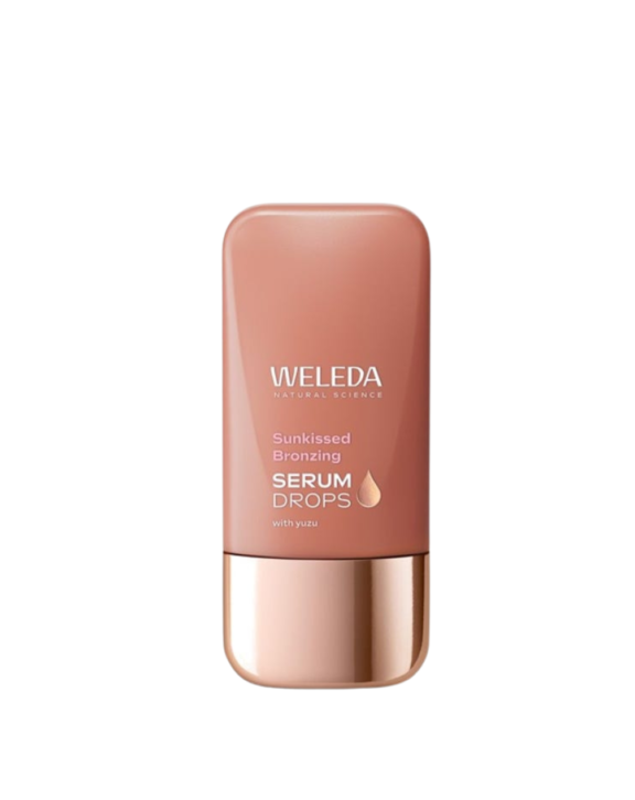 Booster bronceador que aporta hidratación inmediata y un acabado luminoso, dejando la piel con un aspecto radiante y un bronceado natural.