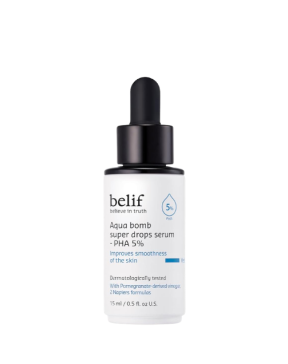 Sérum exfoliante con PHA 5% que ayuda a mejorar la textura de la piel, aportando luminosidad y suavidad mientras favorece la renovación cutánea de forma delicada.